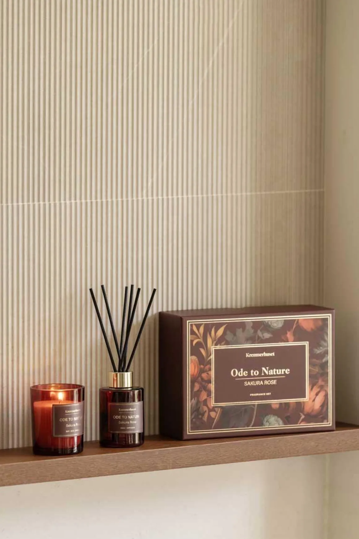 Gavesett Ode to Nature Sakura Rose