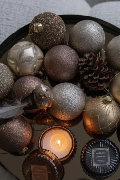 Kongler Store i pose