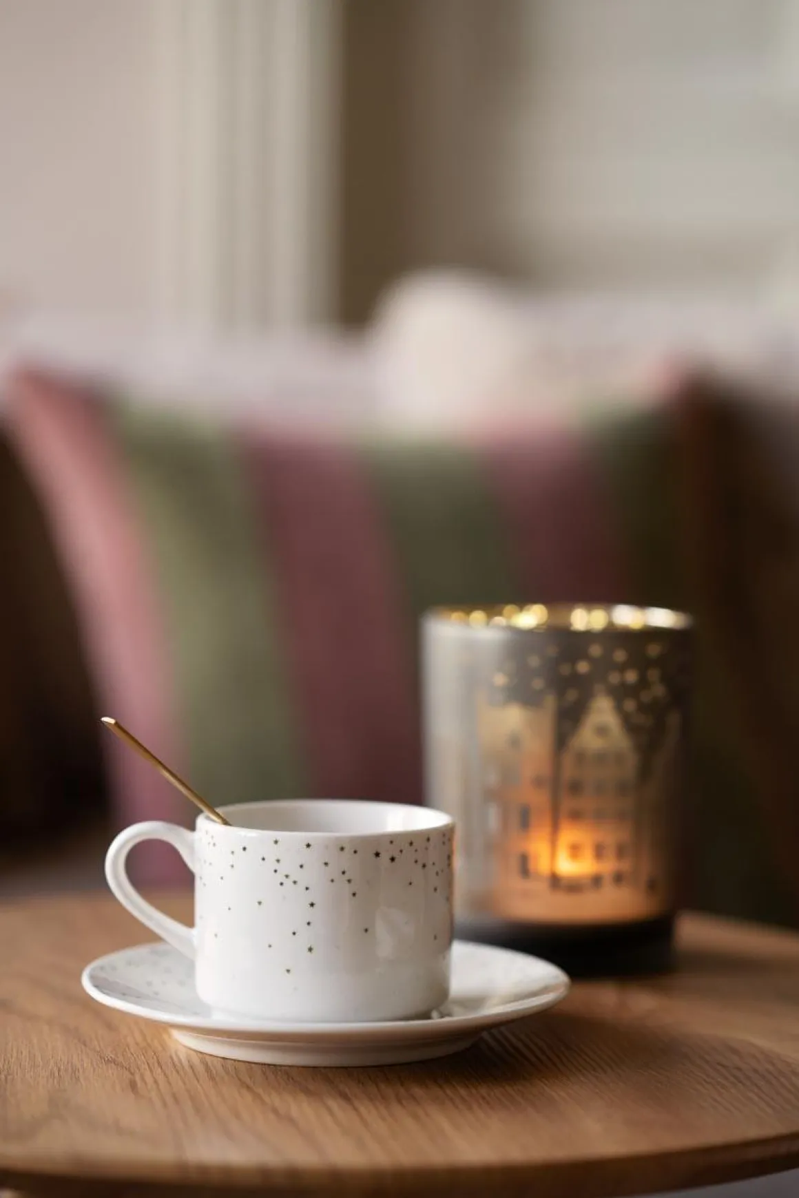 Kopp m skål Julemagi