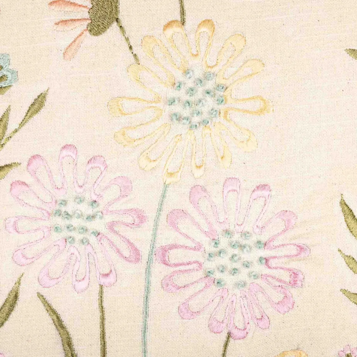 Puterekk Saga brodert multi 48x48cm