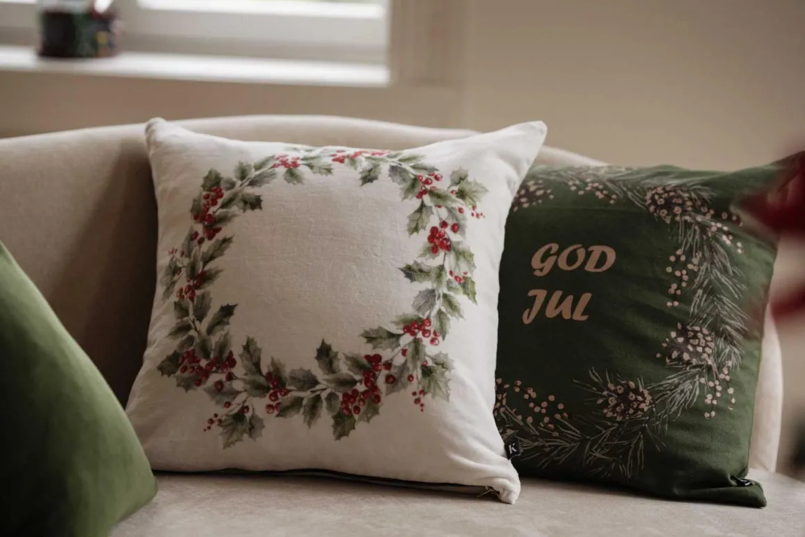 Putetrekk velur Julekrans 48x48cm