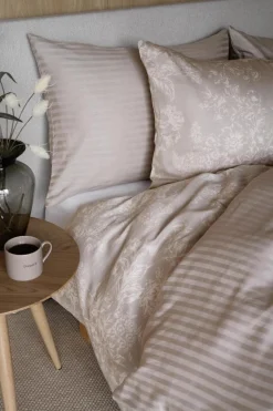 Sengesett Amalia Sateng 140x200 cm, beige