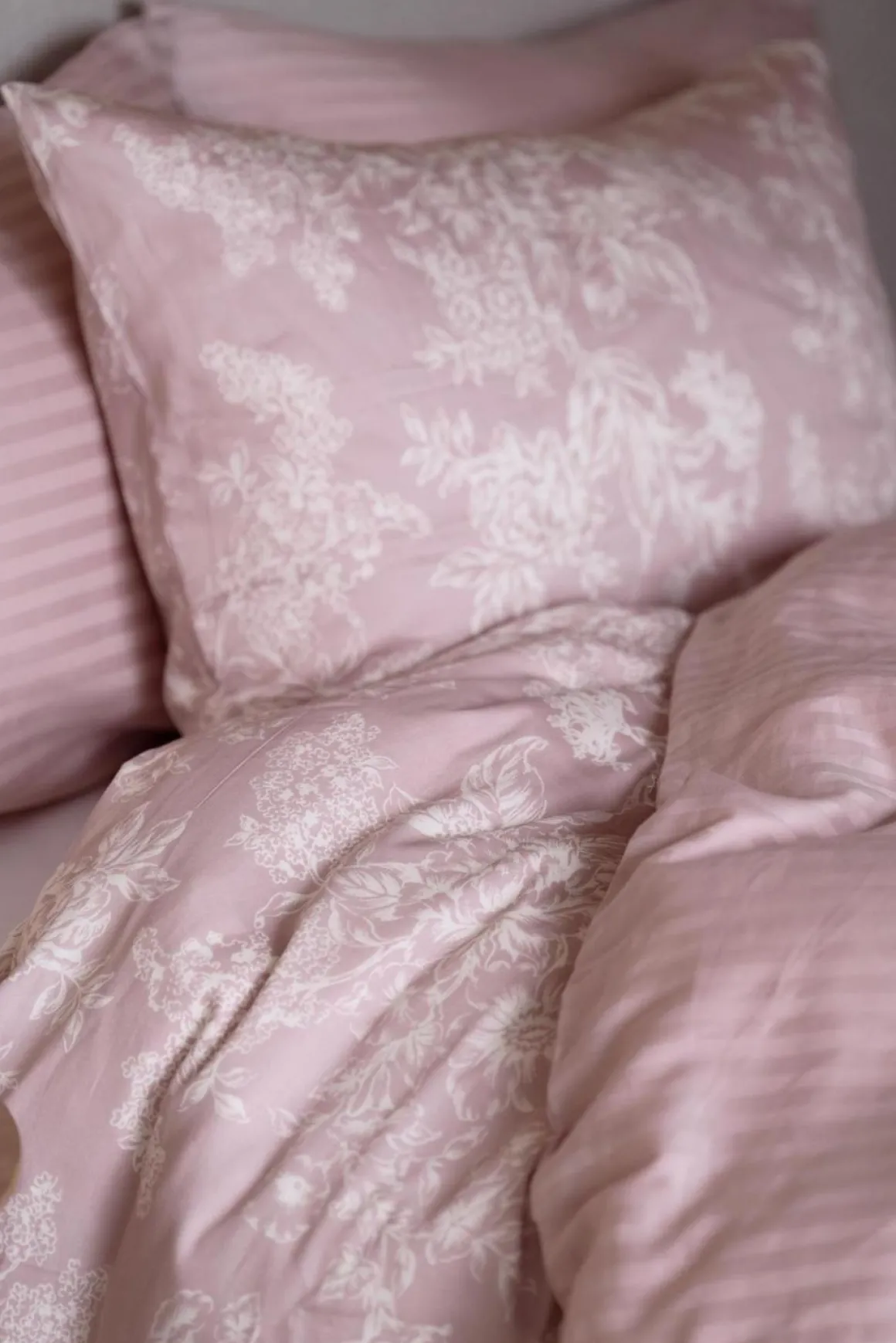 Sengesett Amalia Sateng 140x220 cm, rosa